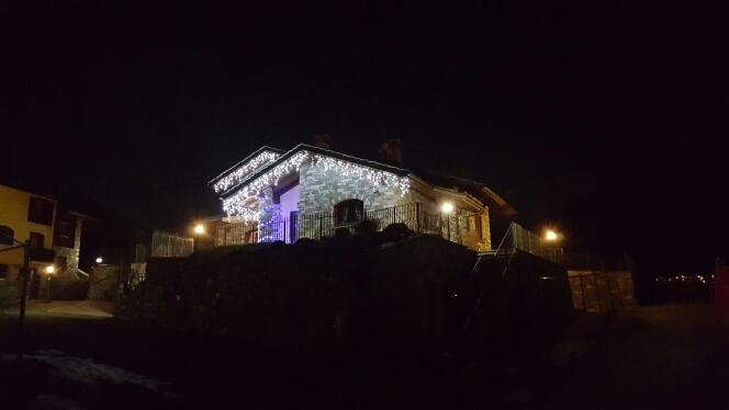 Appartamento Fleur Des Neiges Aosta Bagian luar foto