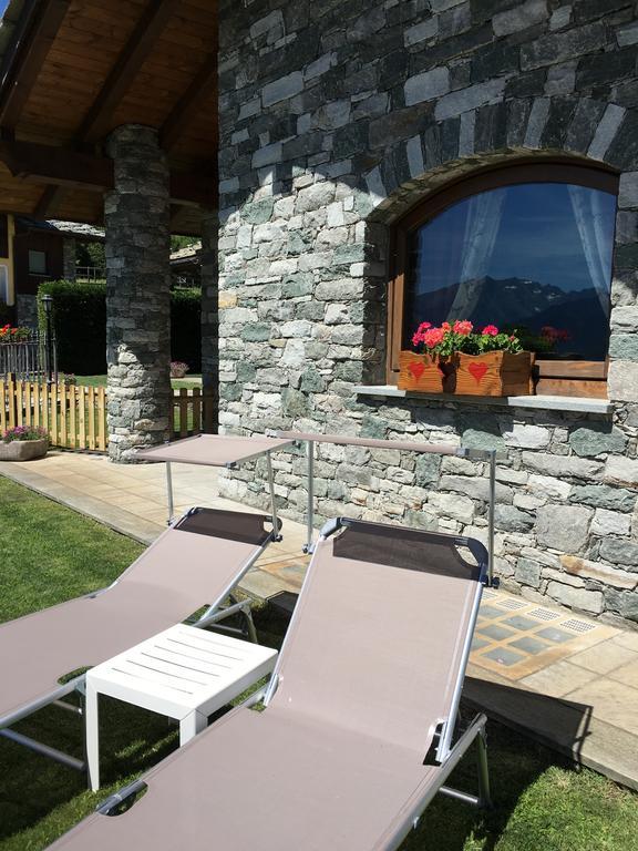 Appartamento Fleur Des Neiges Aosta Bagian luar foto
