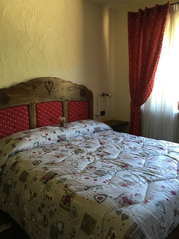 Appartamento Fleur Des Neiges Aosta Bagian luar foto